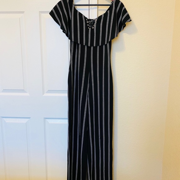 Black/White Stripe Jumper - Picture 2 of 2